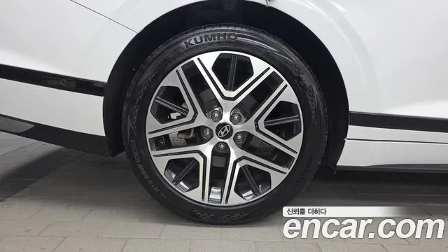 Hyundai Grandeur GN7 — Фото автомобиля 5