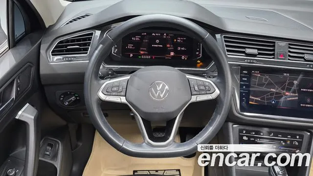 Volkswagen Tiguan — Фото автомобиля 13
