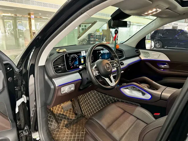 Mercedes-Benz GLE-Class — Фото автомобиля 5