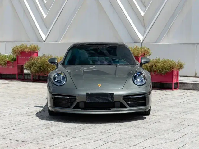 Porsche 911 — Фото автомобиля 2