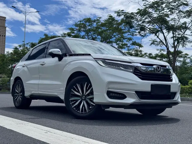 Honda Avancier — Фото автомобиля 4