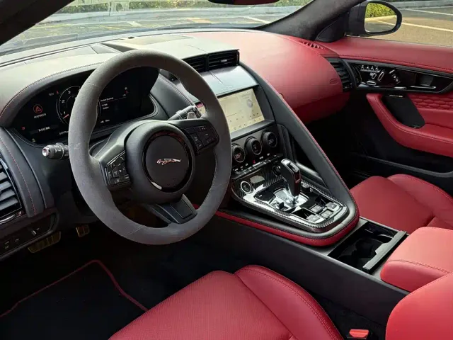 Jaguar F-Type — Фото автомобиля 15
