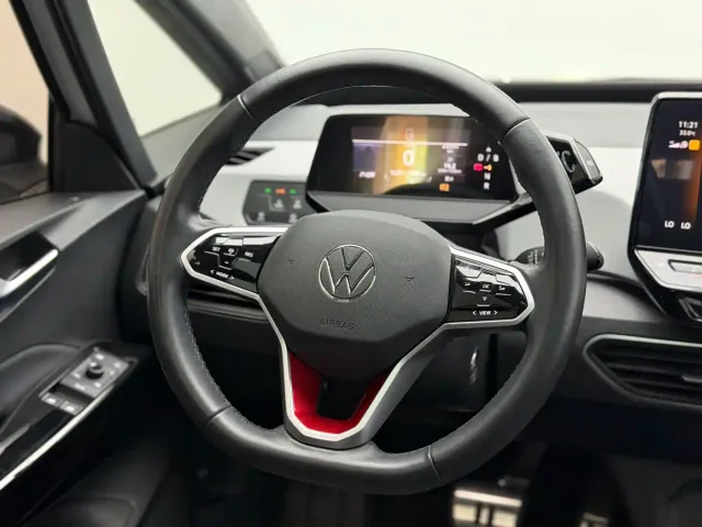 Volkswagen ID.3 — Фото автомобиля 10