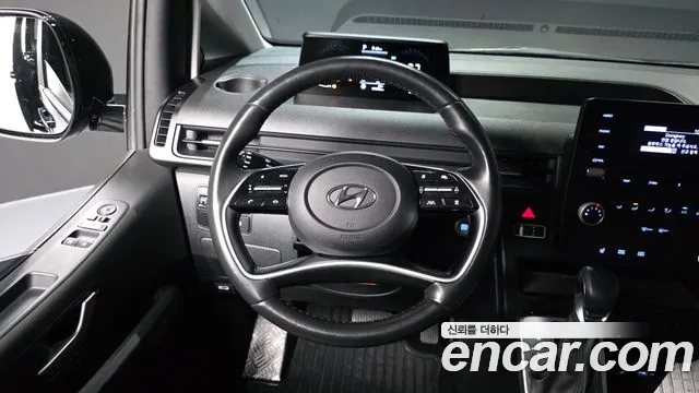 Hyundai Staria Staria Карго 5 мест — Фото автомобиля 12