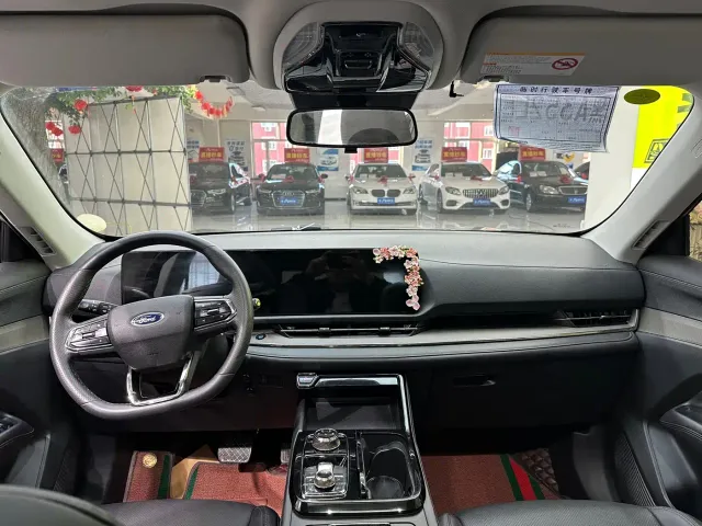 Ford Lingrui — Фото автомобиля 12
