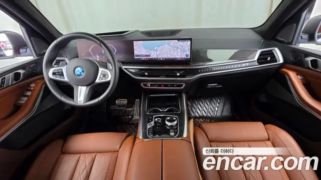 BMW X7 — Фото автомобиля 7