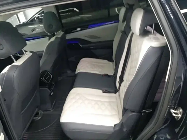 Volkswagen ID.6 Crozz — Фото автомобиля 16