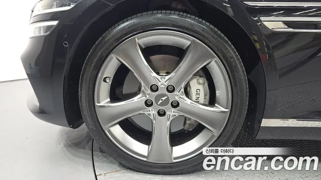 Genesis G80 RG3 — Фото автомобиля 5