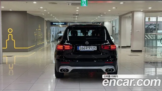Mercedes-Benz GLB-Class — Фото автомобиля 2