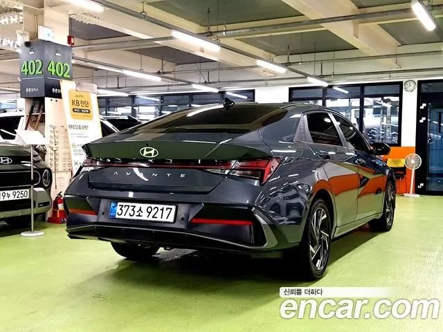 Hyundai AVANTE Новый Avante (CN7) — Фото автомобиля 2