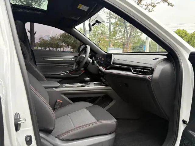 Changan X5 Plus — Фото автомобиля 11