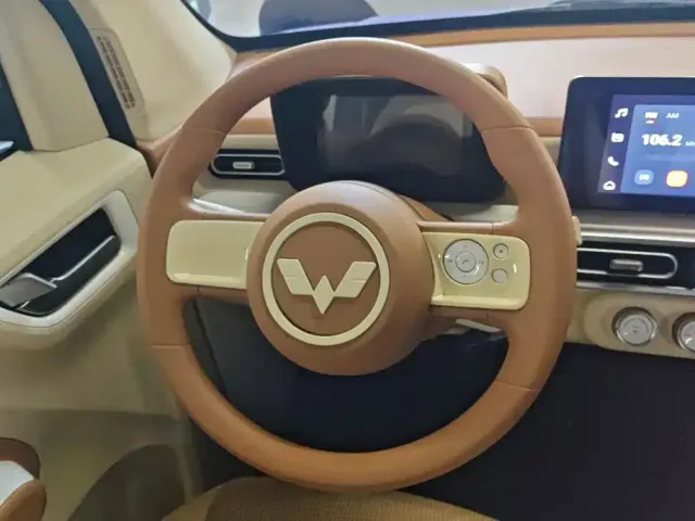 Wuling Hongguang Mini EV — Фото автомобиля 15