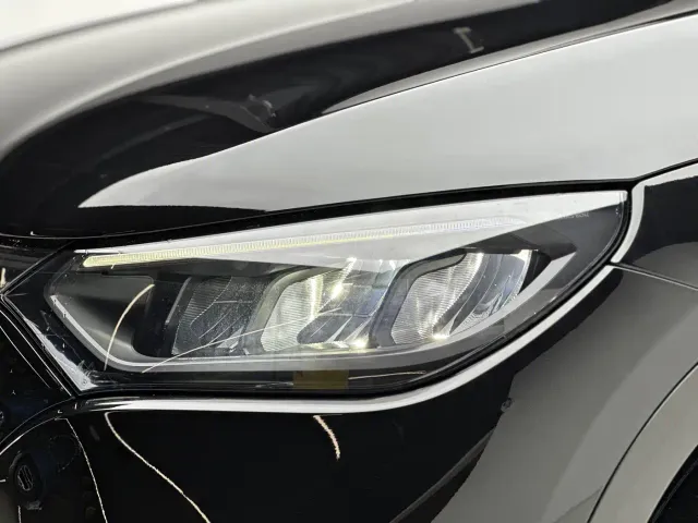 Mercedes-Benz EQE SUV — Фото автомобиля 17