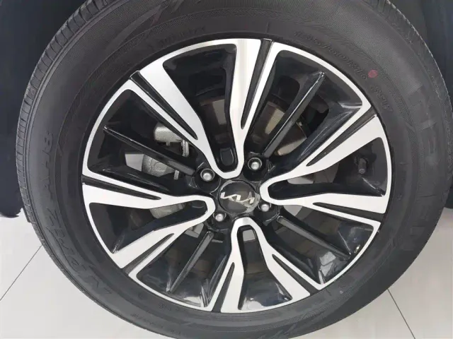 Kia KX1 — Фото автомобиля 22