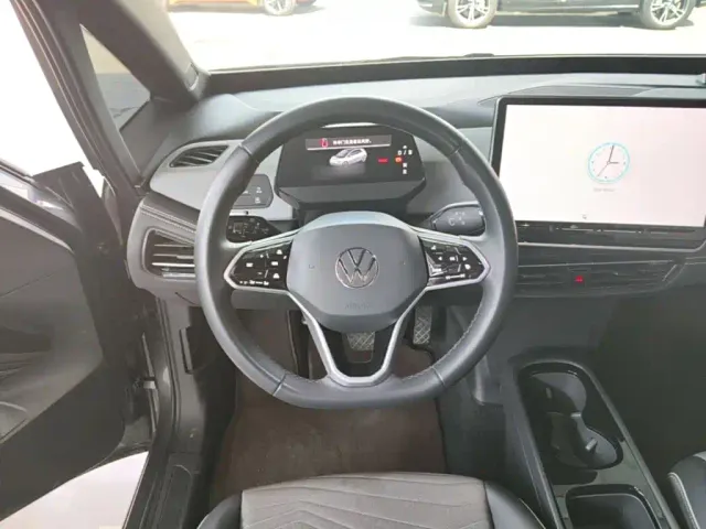 Volkswagen ID.3 — Фото автомобиля 10