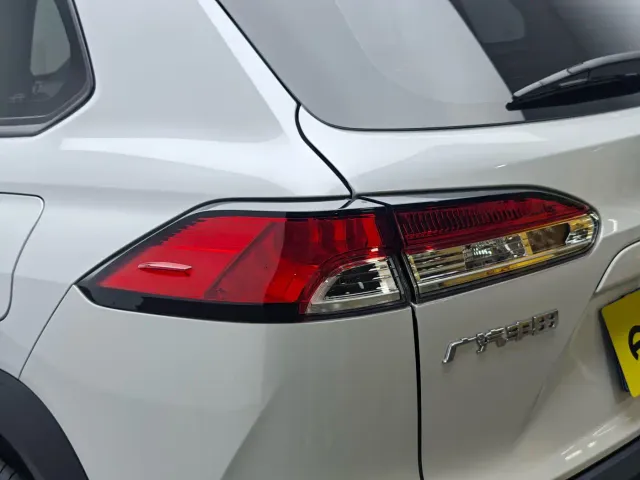 Toyota Frontlander — Фото автомобиля 7
