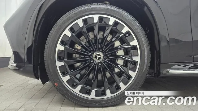 Mercedes-Benz EQS — Фото автомобиля 5