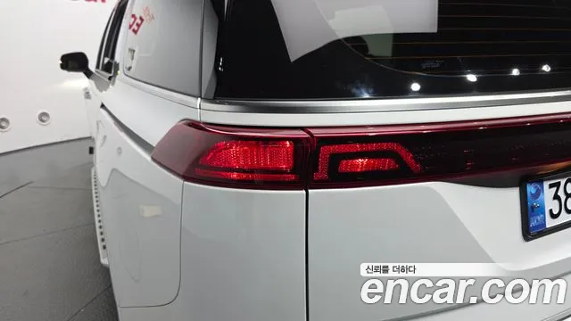 Kia Canival Carnival 4 поколение Бензин 9 мест Signature — Фото автомобиля 4