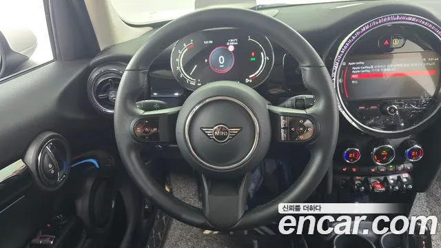 MINI Cooper — Фото автомобиля 19