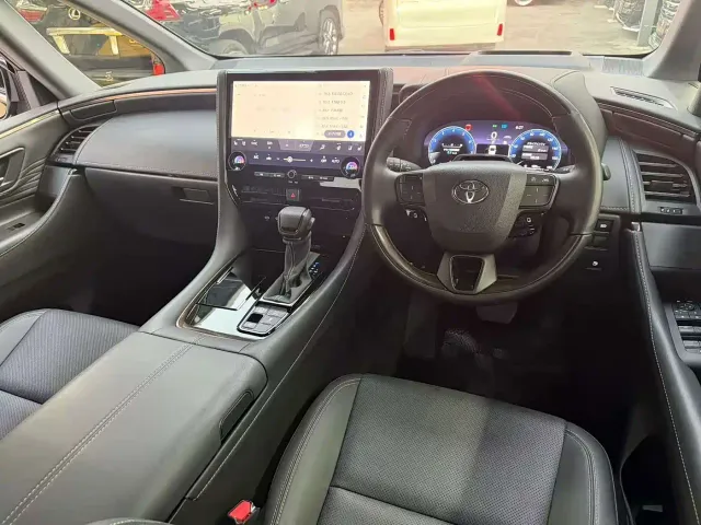 Toyota Alphard — Фото автомобиля 5
