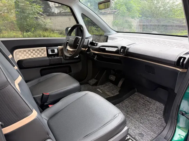 Baojun KiWi EV — Фото автомобиля 8