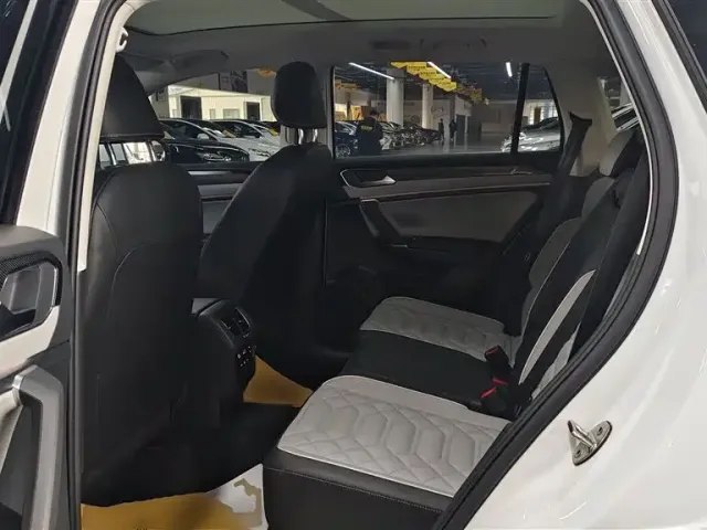 Volkswagen Tayron — Фото автомобиля 16