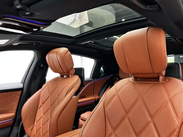 Mercedes-Benz Maybach S-Class — Фото автомобиля 13