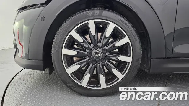MINI Cooper — Фото автомобиля 5