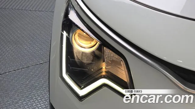 Kia Niro The All New Niro Prestige — Фото автомобиля 20