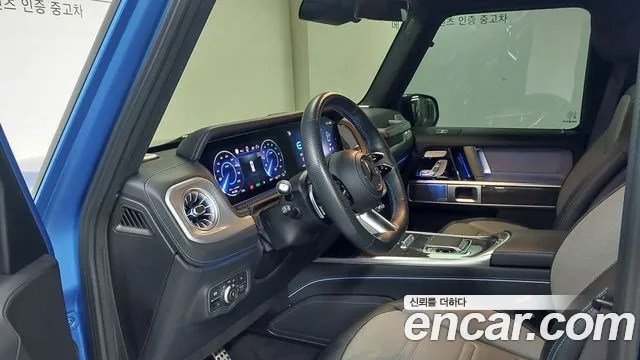 Mercedes-Benz G-Class — Фото автомобиля 14