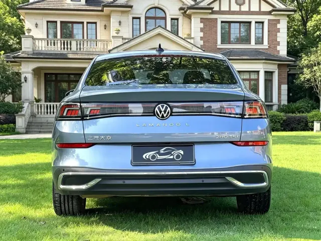 Volkswagen Lamando — Фото автомобиля 5