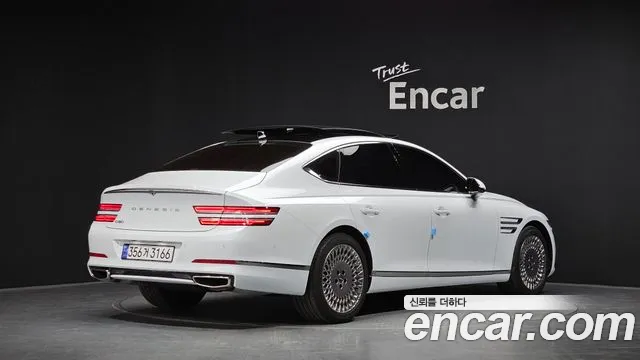Genesis G80 RG3 — Фото автомобиля 2