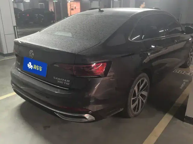 Volkswagen Sagitar — Фото автомобиля 3