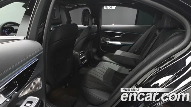 Mercedes-Benz E-Class E-класс W214 E300 4MATIC Exclusive — Фото автомобиля 11