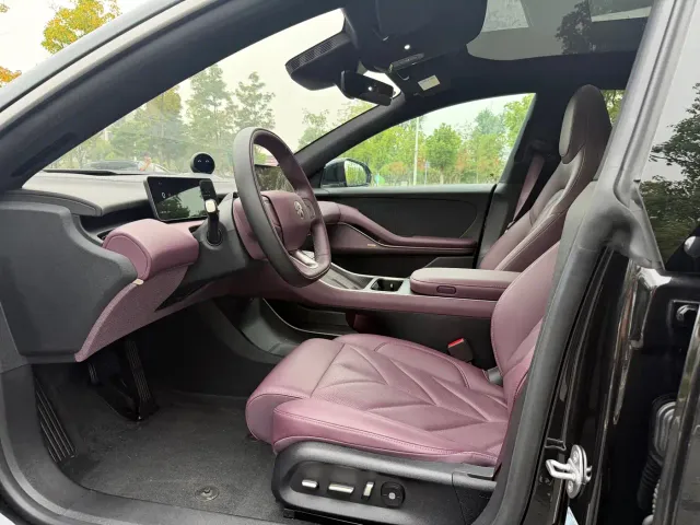 Nio ET5 Touring — Фото автомобиля 8