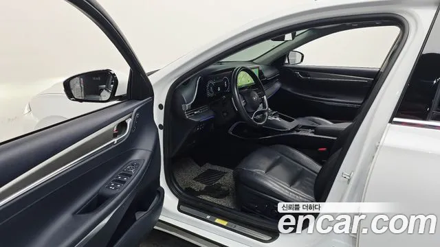 Hyundai Grandeur Новый Grandeur IG 3.0 LPi (Для проката) — Фото автомобиля 8