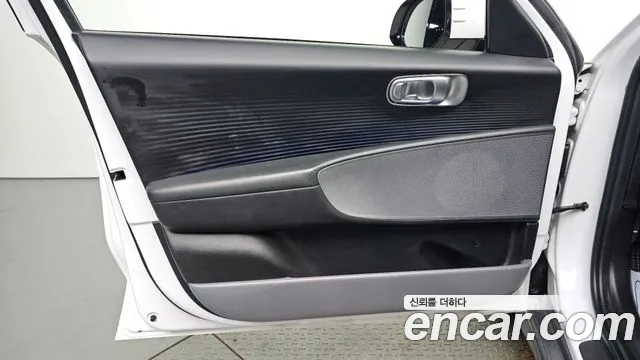 Hyundai Ioniq 6 — Фото автомобиля 13