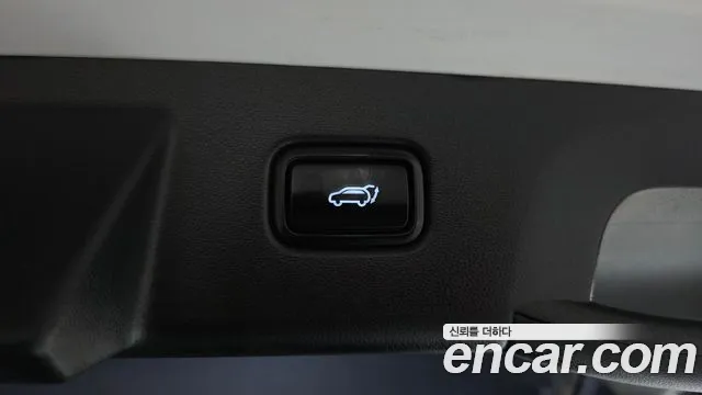 Hyundai Tucson Tucson (NX4) Бензин 1.6 турбо 2WD — Фото автомобиля 6