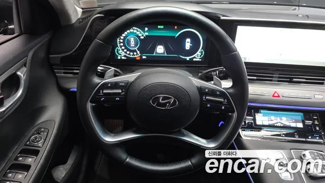 Hyundai Grandeur Grandeur (New) Hybrid — Фото автомобиля 13