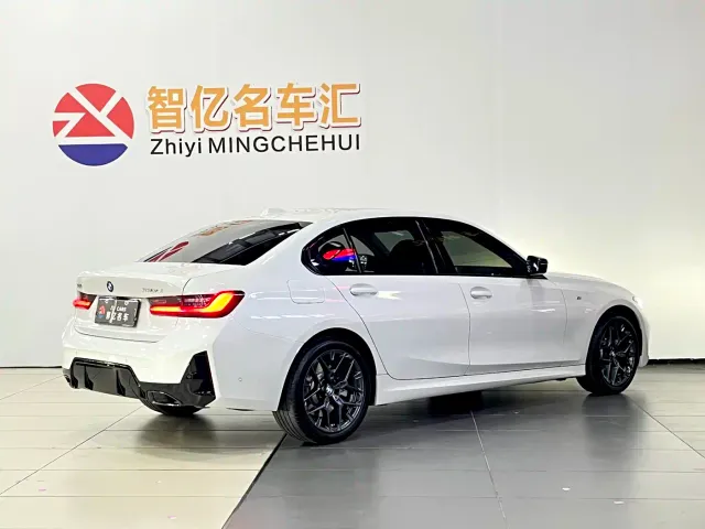 BMW 3 Series — Фото автомобиля 4