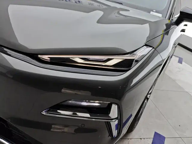 Geely Galaxy Xingyao 8 — Фото автомобиля 5