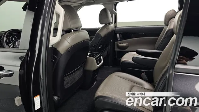 Kia Carnival 4th Gen — Фото автомобиля 16