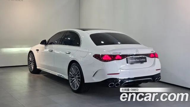 Mercedes-Benz E-Class W214 — Фото автомобиля 2