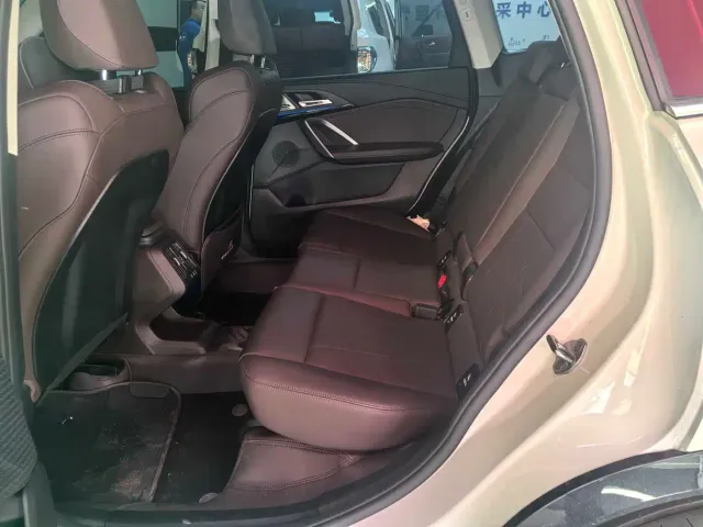 BMW X1 — Фото автомобиля 6