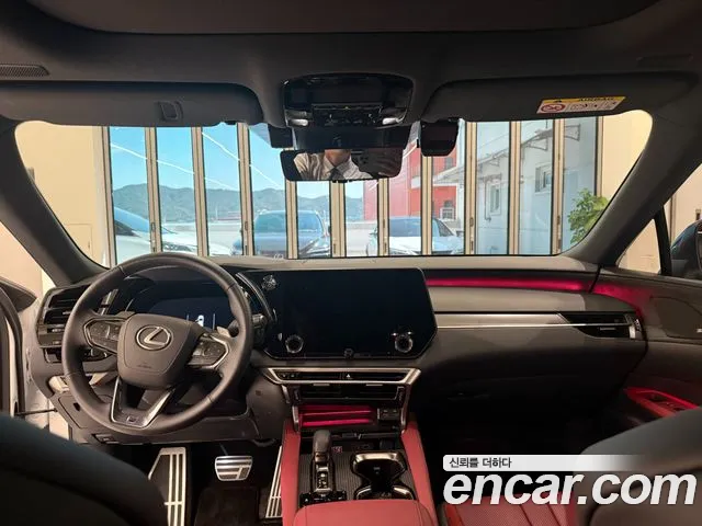 Lexus RX — Фото автомобиля 7