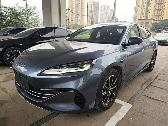 Фотография автомобиля — BYD Seal 06