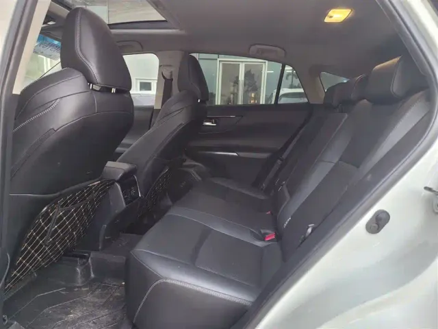 Toyota Venza — Фото автомобиля 7