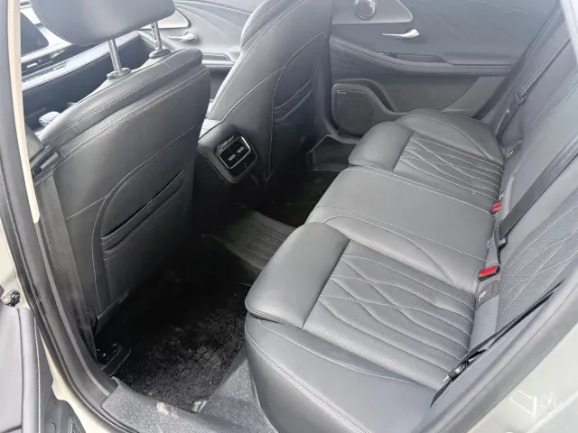 Chery Arrizo 8 — Фото автомобиля 5