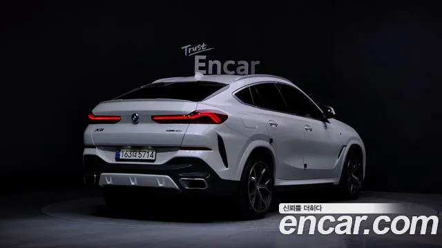 BMW X6 xDrive40i M Sport — Фото автомобиля 2