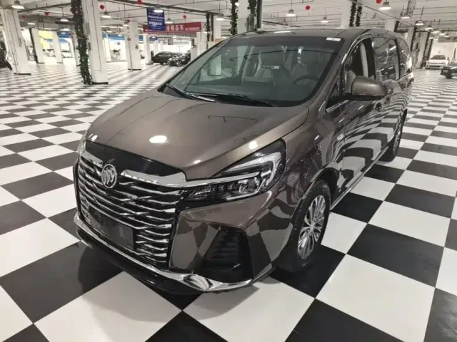 Фотография автомобиля — Buick GL8